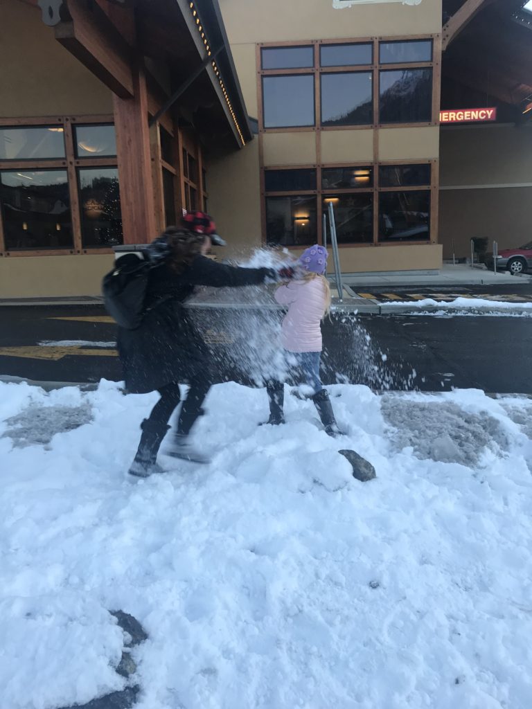 sister snowball fight