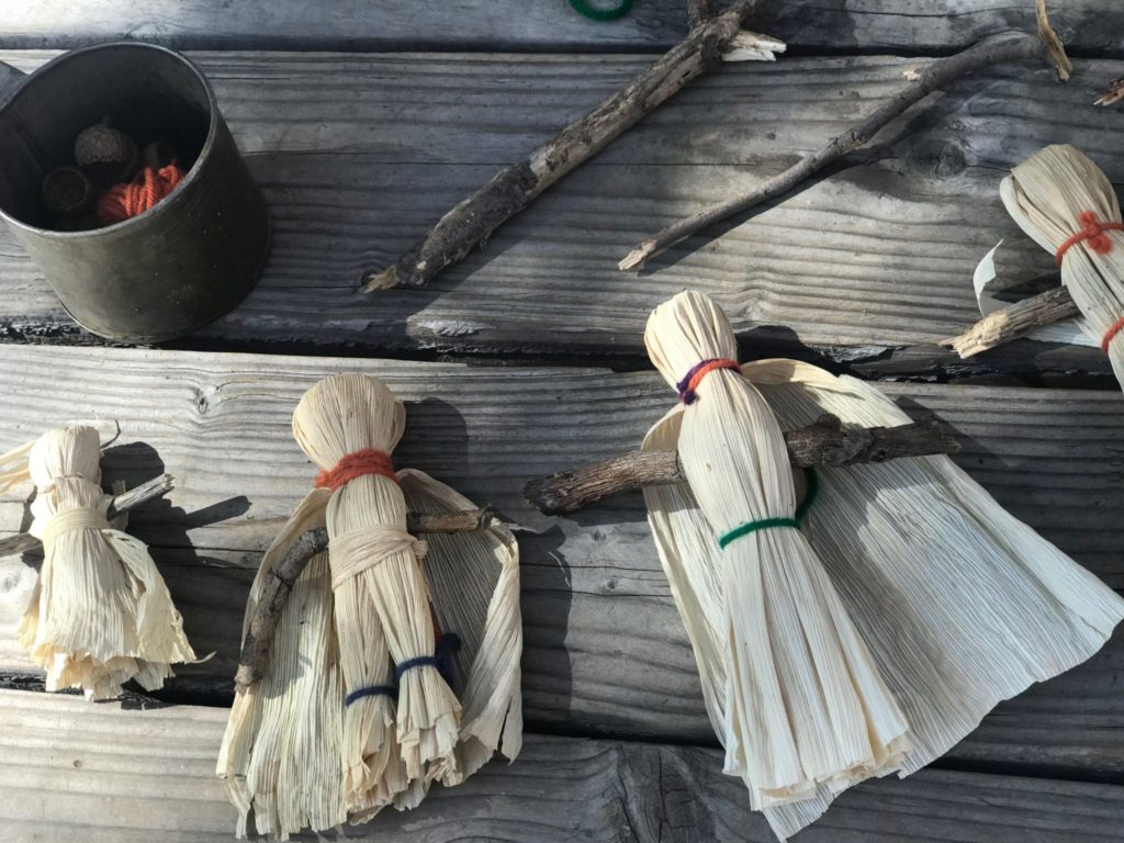 how to make a cornhusk doll colonial craft