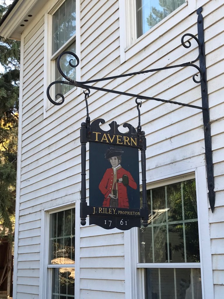 hawks head tavern american tavern