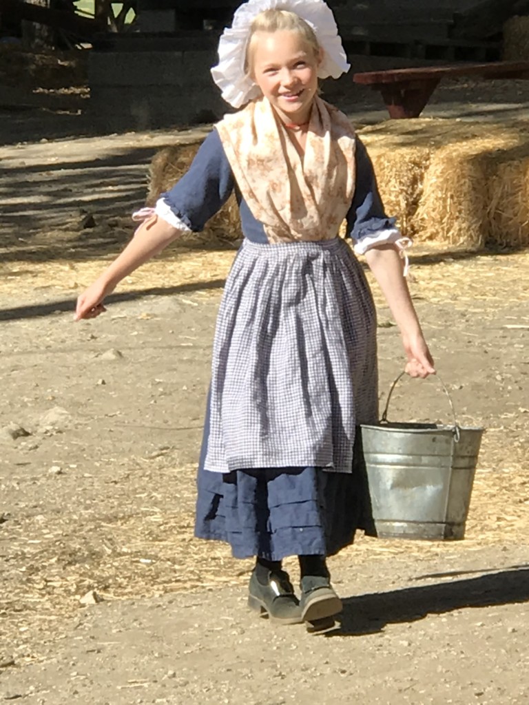 Colonial Dress - History for kids