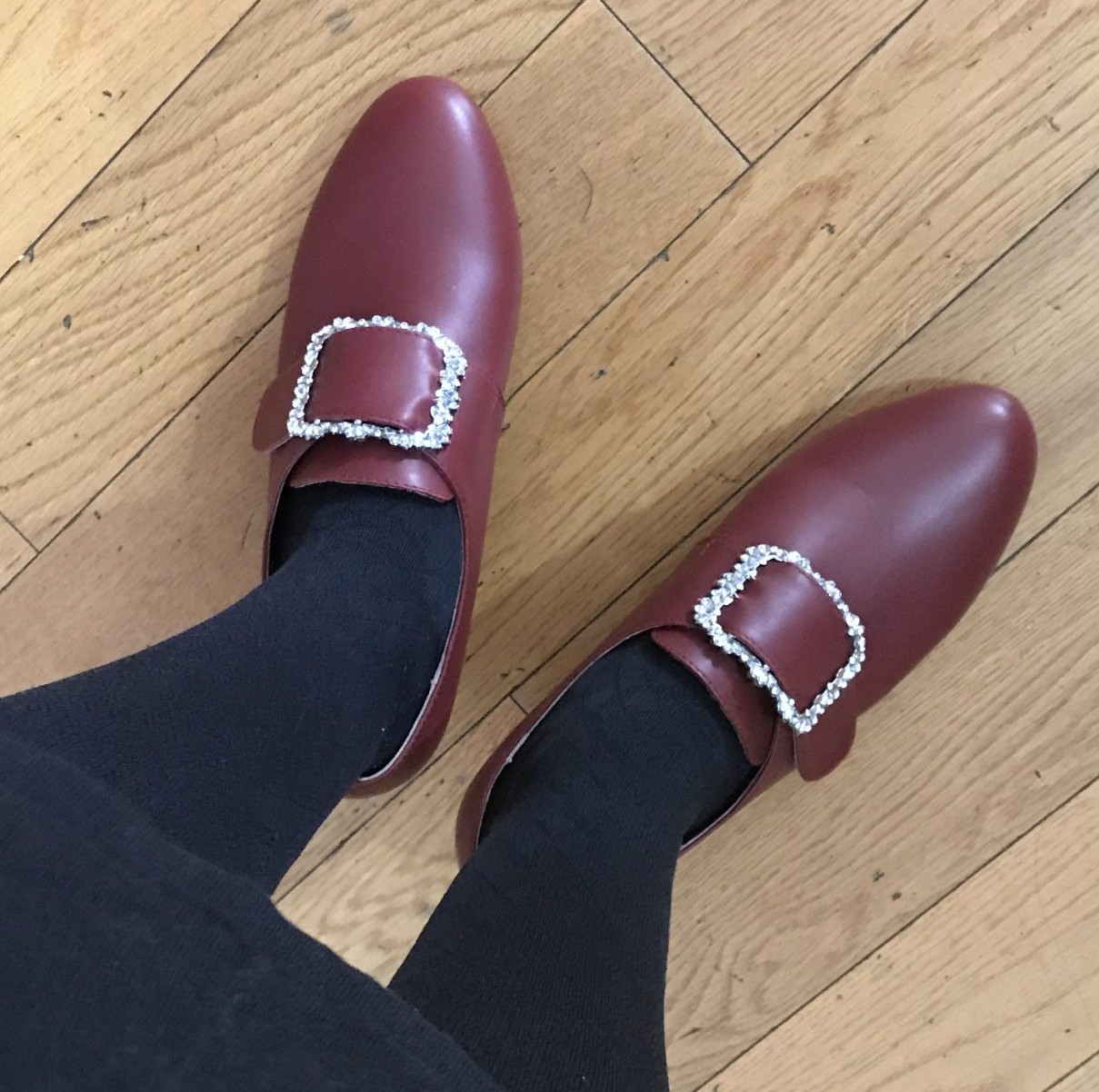 colonial women's shoes with buckle